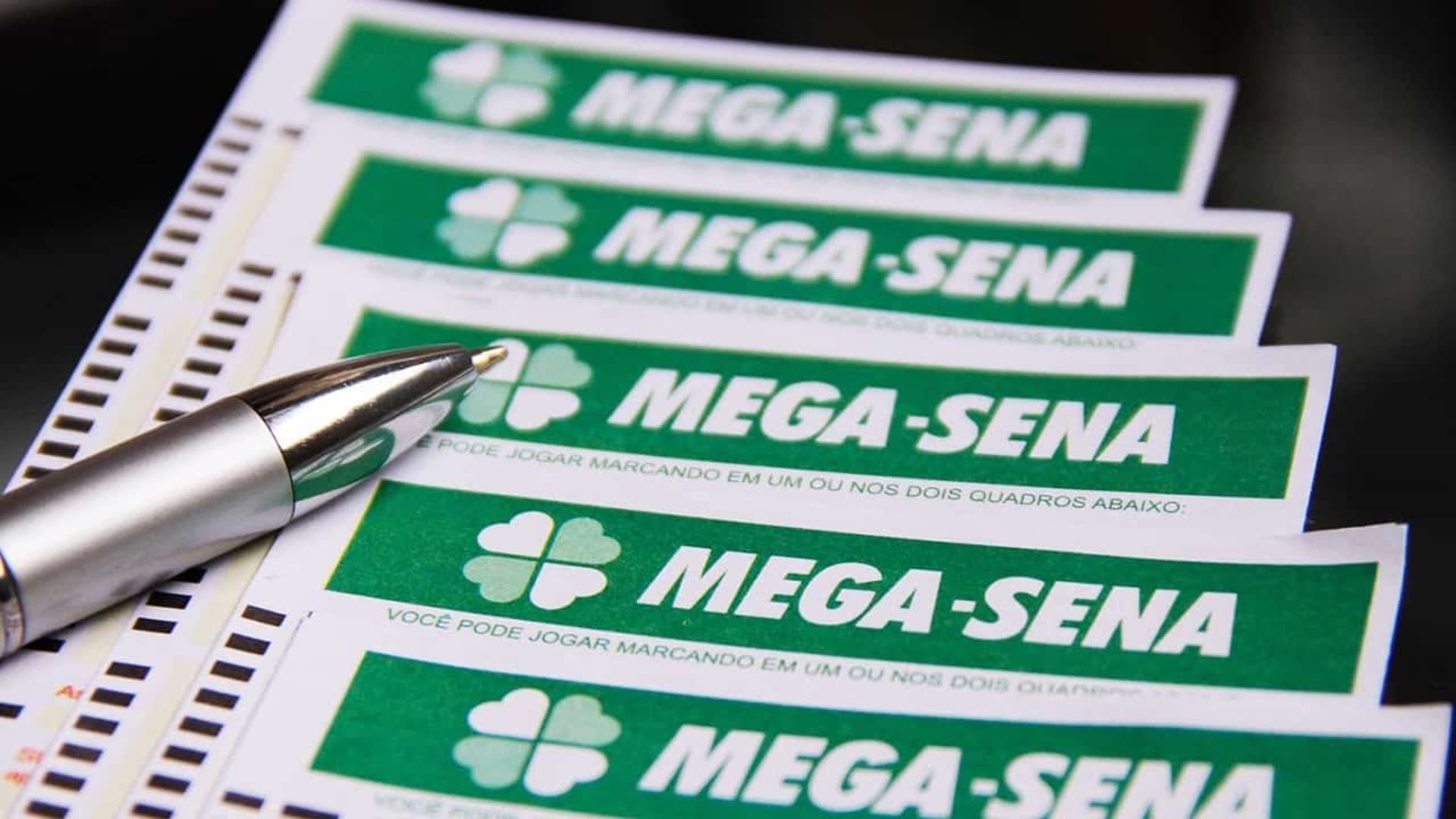 Ninguém acerta a Mega-Sena e prêmio principal acumula em R$ 34 milhões