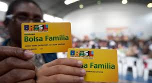 Reajuste do Bolsa Família pode ser anunciado em abril ou maio, diz novo ministro