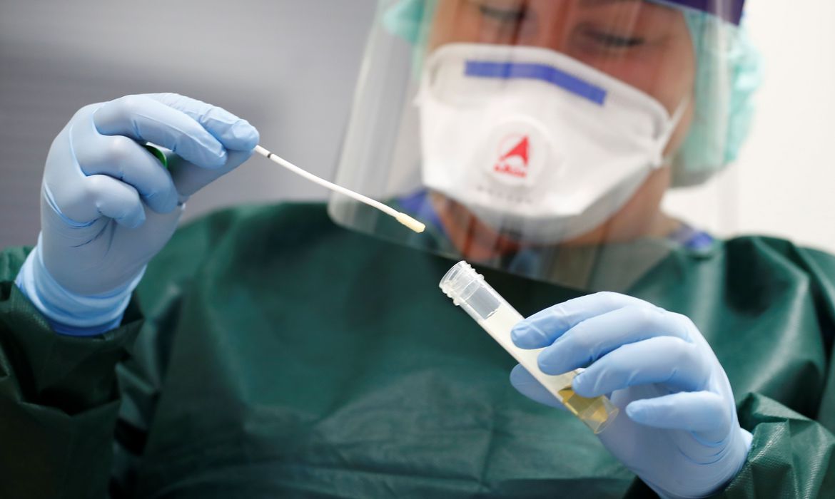 Brasil ultrapassa marca de 4 milhões de infectados pelo coronavírus