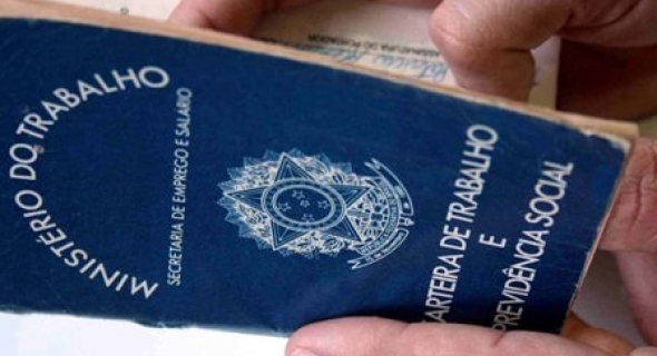 Desemprego no Brasil sobe para 10,2%, revela pesquisa do IBGE