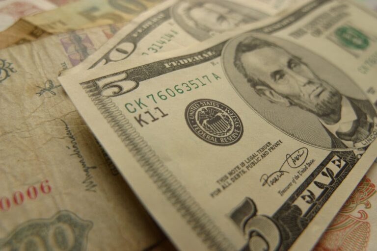 Maioria dos jovens americanos não apoia capitalismo