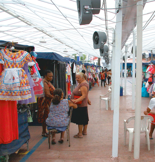 Baixa dos Sapateiros abre ala para 150 ambulantes