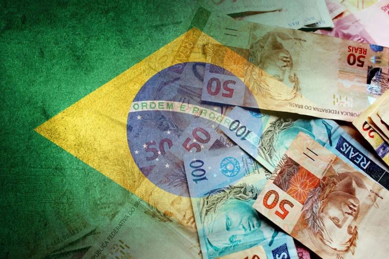 Contas externas têm saldo negativo de US$ 9,8 bi em setembro