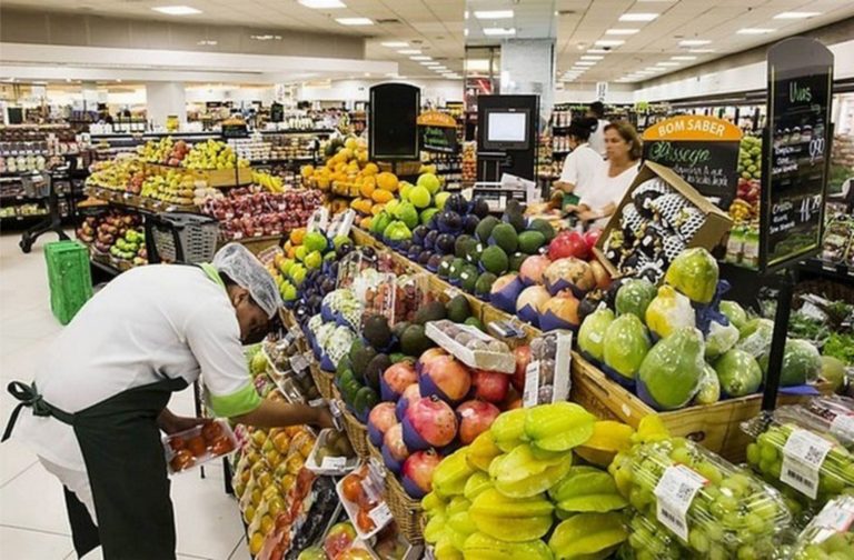 Mercado financeiro reduz novamente previsão da inflação para 4,55%