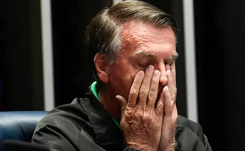 Urgente! STF forma maioria para manter condenação de Bolsonaro